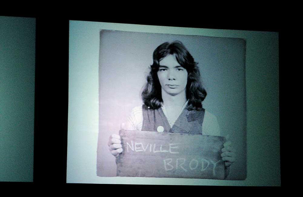 Zitate zu Typografie und Schrift von Neville Brody, Grafikdesigner, Typograf und Art Director, UK, *1957. Foto: Neville Brody.