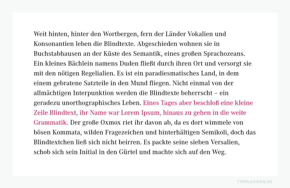 Farbauszeichnung ist eine farbliche Hervorhebung eines Buchstabens, Sonderzeichens, einer Indo-Arabischen Ziffer, eines Wortes oder einer Textpassage im »Glatten Satz« oder »Gemischten Satz«, also innerhalb eines fortlaufenden Textes. Farbauszeichnungen sind eine Methode der Schriftauszeichnung.